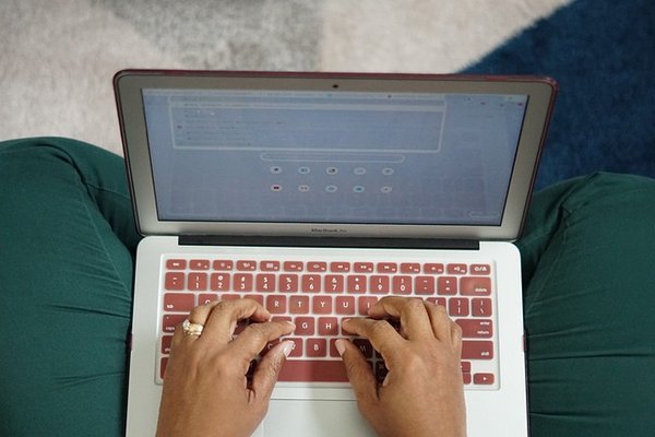 L'agence webflow qui révèle votre identité numérique unique